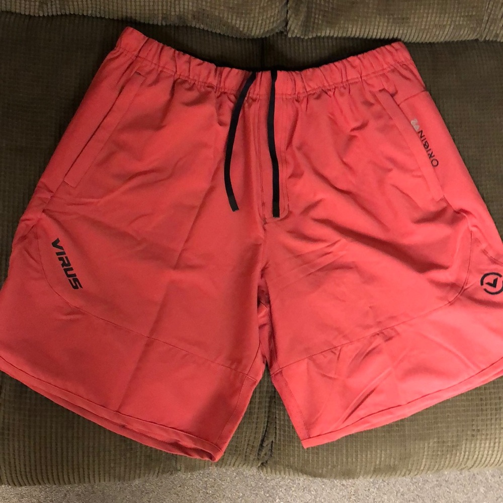 Virus shorts men’s Xl